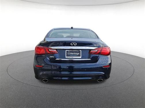 2019 INFINITI Q70 3.7X LUXE