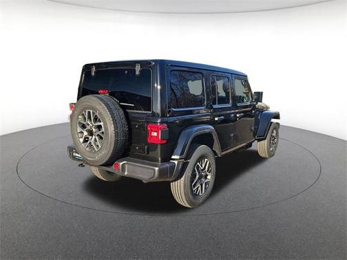 2026 Jeep Wrangler 4-Door Sahara 4x4