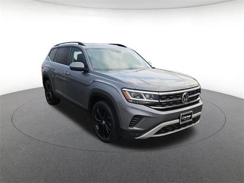 2022 Volkswagen Atlas 2.0T SE w/Technology 4MOTION