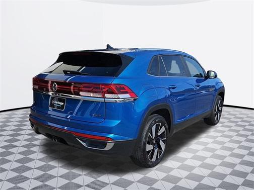 2024 Volkswagen Atlas Cross Sport 2.0T SE w/Technology 4MOTION