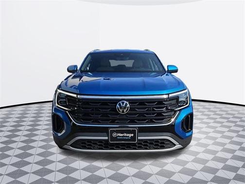 2024 Volkswagen Atlas Cross Sport 2.0T SE w/Technology 4MOTION