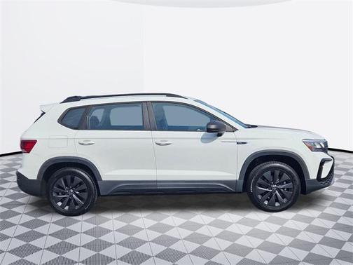 2022 Volkswagen Taos 1.5T S