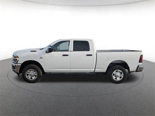 2026 RAM 2500 Tradesman Crew Cab 4x4 6'4' Box