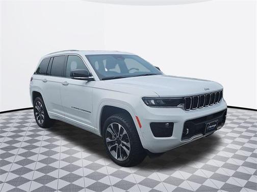 2022 Jeep Grand Cherokee Overland