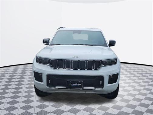 2022 Jeep Grand Cherokee Overland