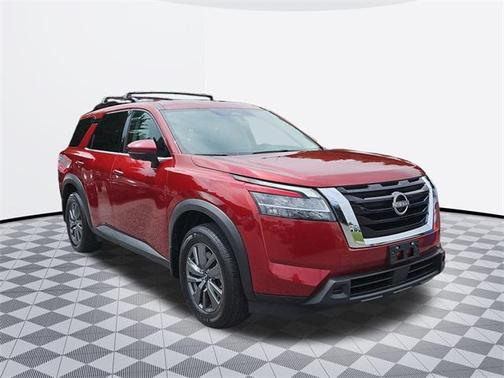 2022 Nissan Pathfinder SV 4WD