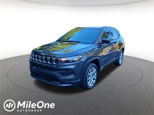 2024 Jeep Compass Latitude Lux