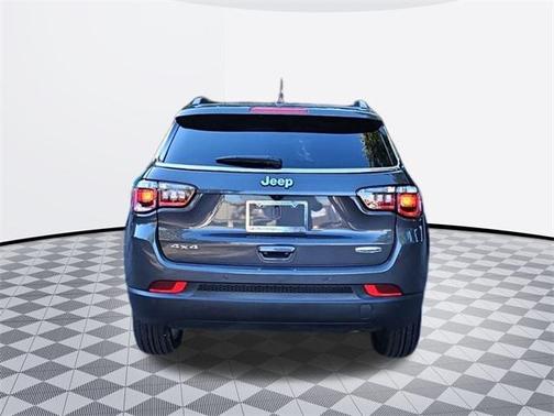 2024 Jeep Compass Latitude Lux