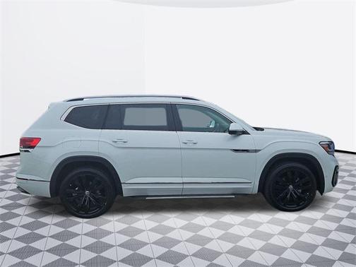 2022 Volkswagen Atlas 3.6L SEL Premium