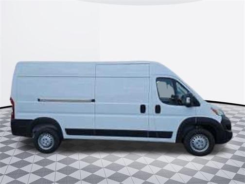 2025 RAM ProMaster 2500 Tradesman