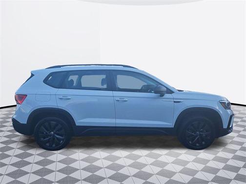 2022 Volkswagen Taos 1.5T S