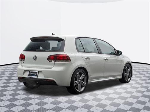 2013 Volkswagen Golf R 4-Door w/DCC & Navigation