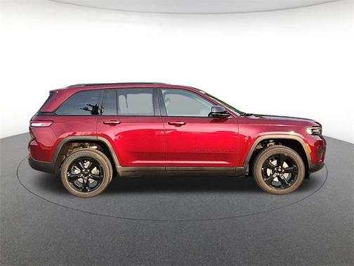 2025 Jeep Grand Cherokee Altitude