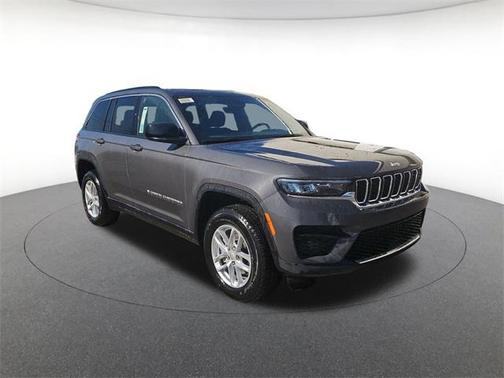 2026 Jeep Grand Cherokee Altitude