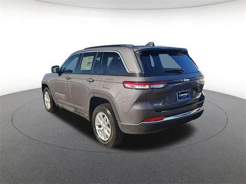 2026 Jeep Grand Cherokee Altitude