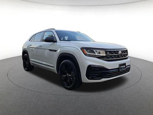 White 2023 Volkswagen Atlas Cross Sport 2.0T SEL