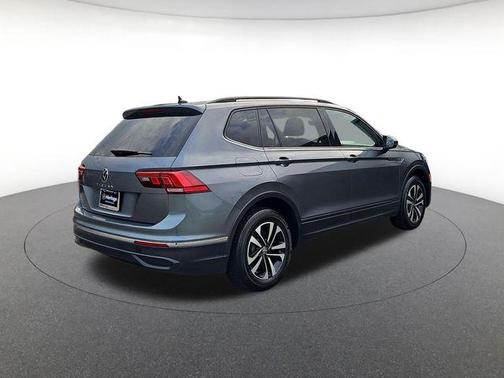 Platinum Gray 2024 Volkswagen Tiguan 2.0T S
