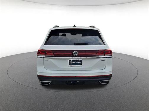 2025 Volkswagen Atlas 2.0T SE w/Technology 4MOTION