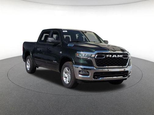 Serrano Green Metallic 2026 RAM 1500 Big Horn/Lone Star