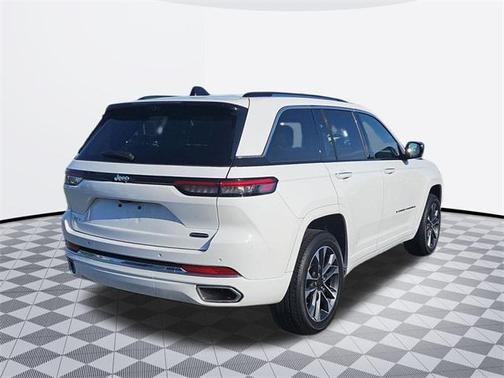 2023 Jeep Grand Cherokee Overland
