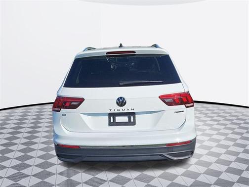 2024 Volkswagen Tiguan 2.0T SE 4MOTION