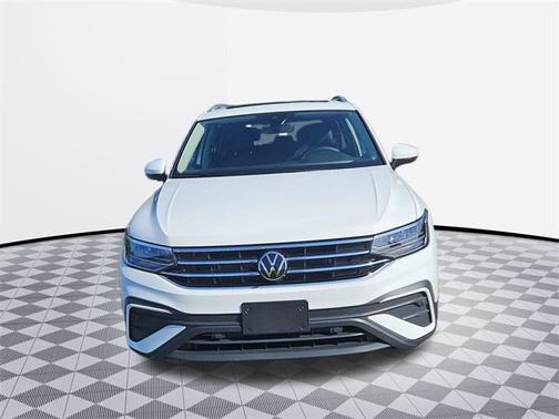 2024 Volkswagen Tiguan 2.0T SE 4MOTION
