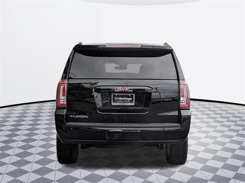 2017 GMC Yukon SLT