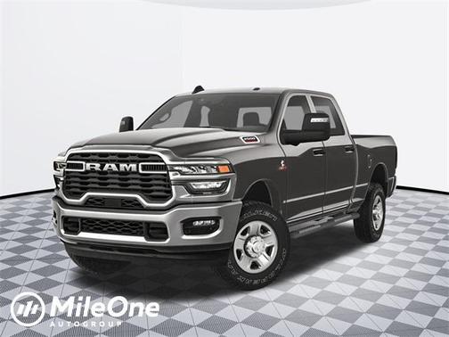 2025 RAM 2500 Tradesman Crew Cab 4x4 6'4' Box