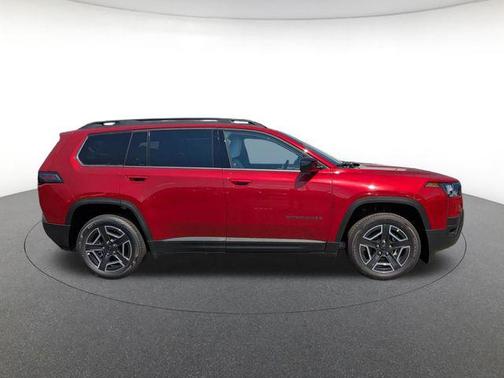 Red Hot Pearlcoat 2026 Jeep Cherokee Laredo