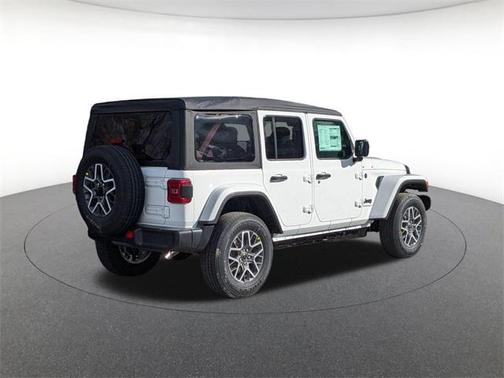 2026 Jeep Wrangler 4-Door Sahara 4x4