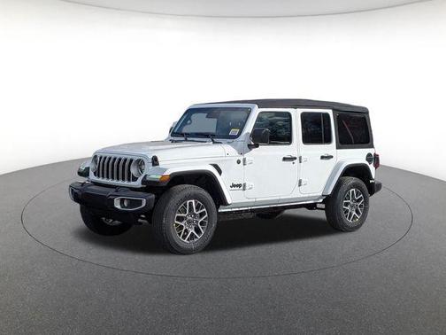 2026 Jeep Wrangler 4-Door Sahara 4x4
