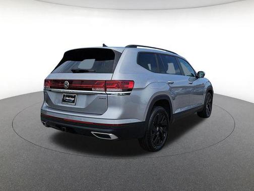 2024 Volkswagen Atlas 2.0T SE w/Technology 4MOTION