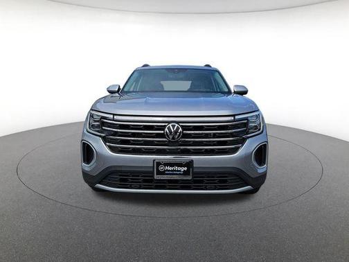 2024 Volkswagen Atlas 2.0T SE w/Technology 4MOTION