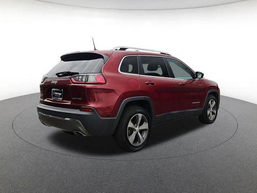 Velvet Red Pearlcoat 2019 Jeep Cherokee Limited