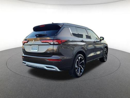 2022 Mitsubishi Outlander SEL Special Edition S-AWC