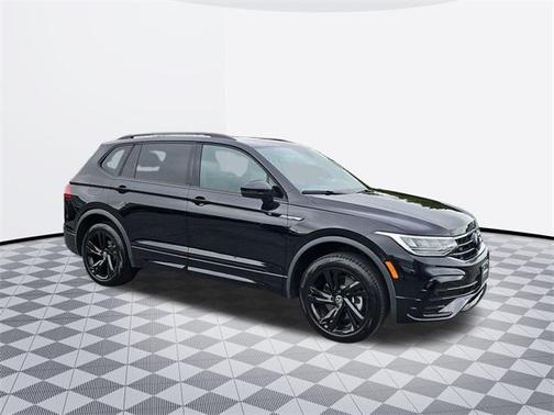 2024 Volkswagen Tiguan 2.0T SE R-Line Black 4MOTION