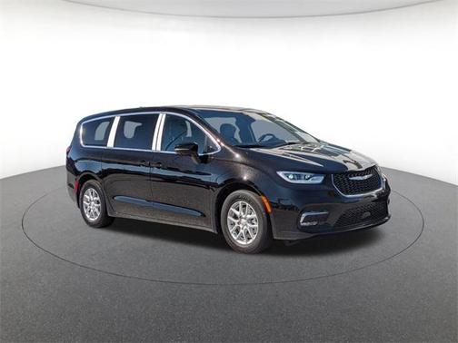 2025 Chrysler Pacifica L