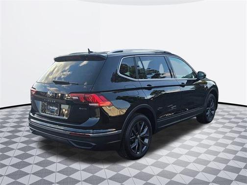 2022 Volkswagen Tiguan 2.0T SE 4MOTION