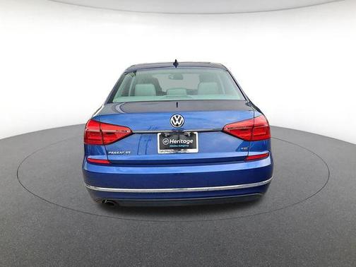 Reef Blue Metallic 2016 Volkswagen Passat 1.8T SE