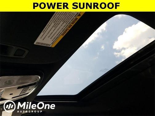Photo 3 of 25 of 2019 Jeep Grand Cherokee Limited