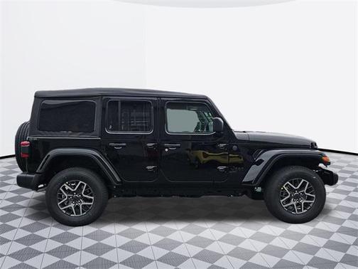 2025 Jeep Wrangler 4-Door Sahara 4x4