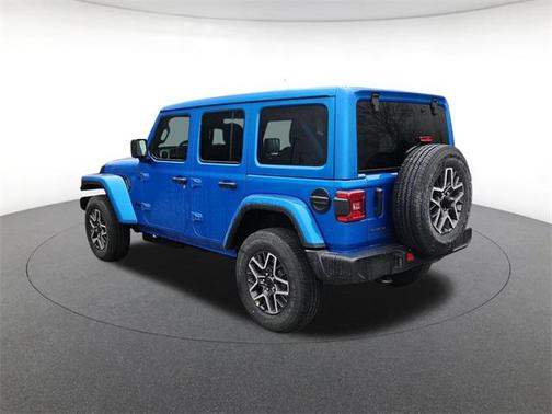 2026 Jeep Wrangler 4-Door Sahara 4x4