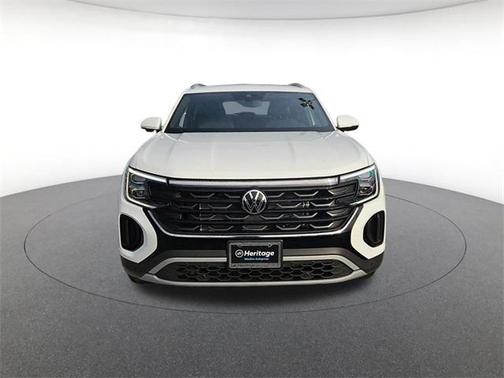 2025 Volkswagen Atlas Cross Sport 2.0T SE w/Technology 4MOTION