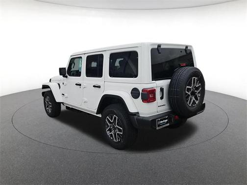 2026 Jeep Wrangler 4-Door Sahara 4x4