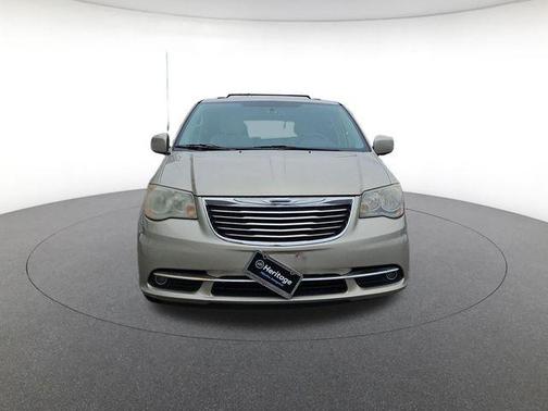 Cashmere Pearlcoat 2013 Chrysler Town & Country Touring