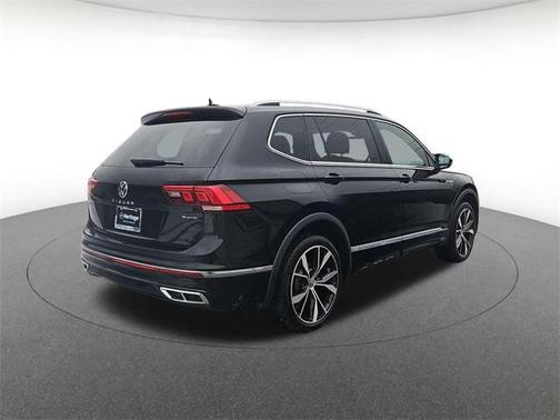 2024 Volkswagen Tiguan 2.0T SEL R-Line 4MOTION