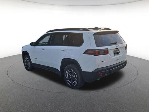 Bright White Clearcoat 2026 Jeep Cherokee Limited