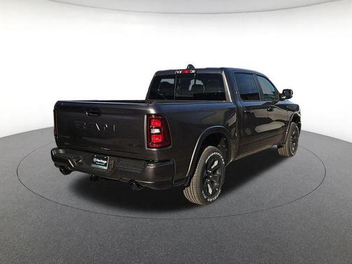 Granite Crystal Metallic Clearcoat 2026 RAM 1500 Big Horn/Lone Star