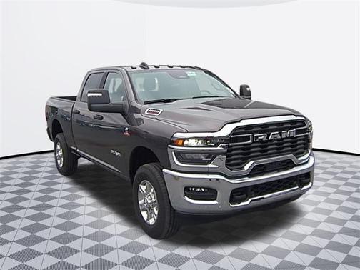2025 RAM 2500 Big Horn Crew Cab 4x4 6'4' Box