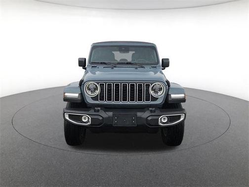 2024 Jeep Wrangler 4-Door Sahara 4x4